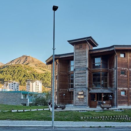 Chalet Weal Aparthotel Sestriere Exterior photo