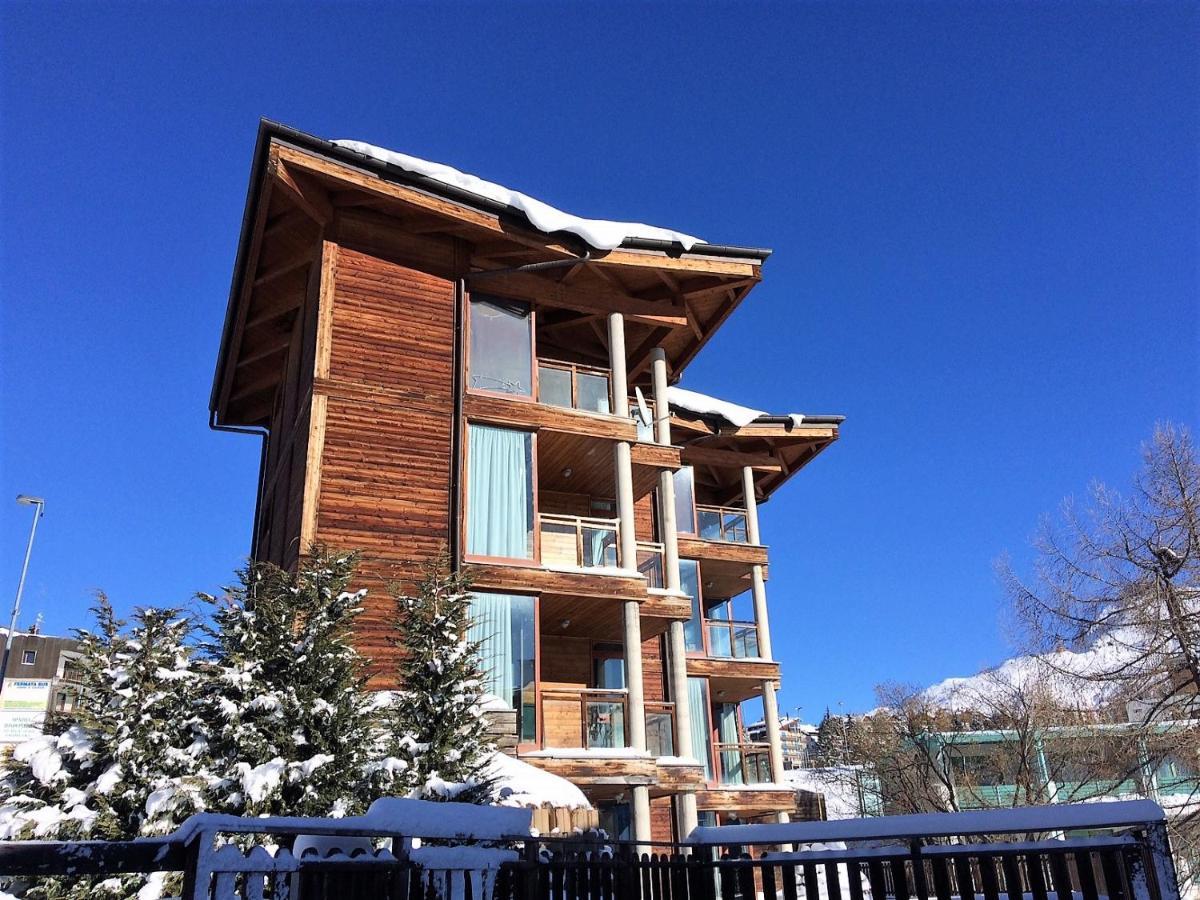 Chalet Weal Aparthotel Sestriere Exterior photo